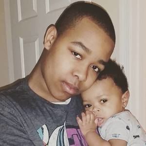 Meet your Posher, Telly